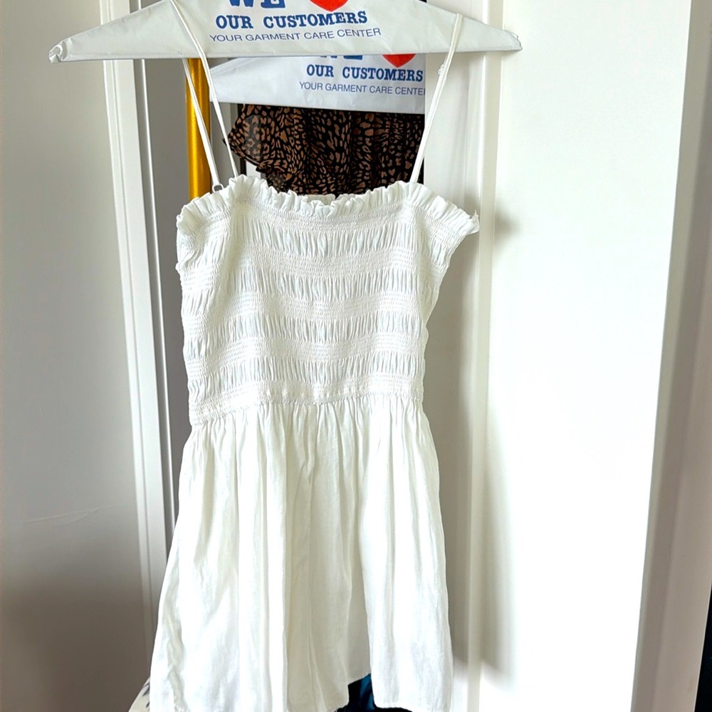 Beautiful white romper from Altered State size small